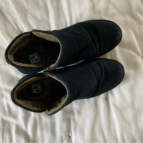 Fly London Yip suede wedge bootie in Diesel Oil Suede black 39 - Picture 5 of 16